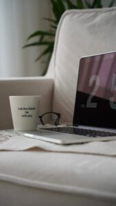 How to Plan a Perfect Screen-Light Evening at Home