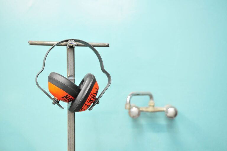 Simple Ways to Reduce Noise at Home for a Quieter Space